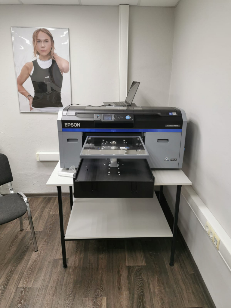 Принтер текстильный планшетный Epson SureColor SC-F2100